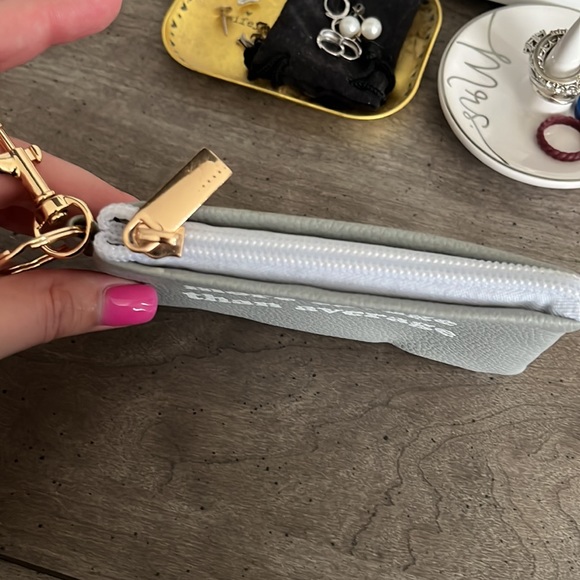 More savage than average keychain coin purse - Picture 2 of 2